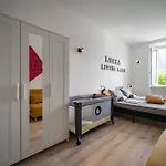 Апартаменты Renzo & Lucia Living Мальграте