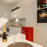 Renzo & Lucia Living