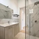 Апартаменты Renzo & Lucia Living