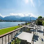 Renzo & Lucia Living Апартаменты *
