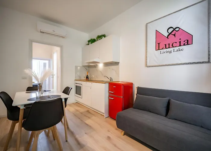 Renzo & Lucia Living Malgrate