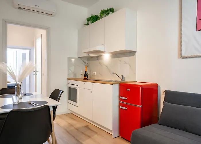 Renzo & Lucia Living Apartman