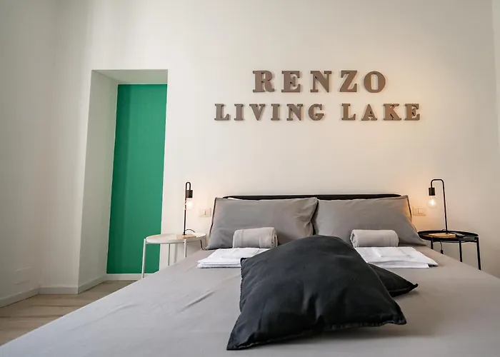 Renzo & Lucia Living Malgrate