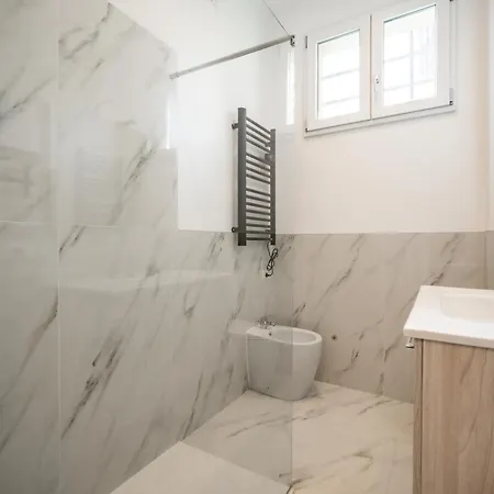 Renzo & Lucia Living Apartament