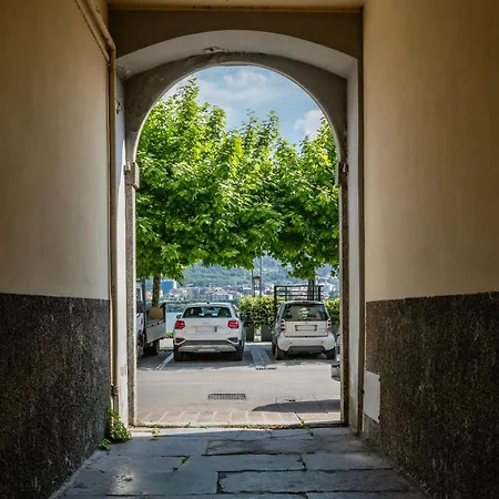 Apartament Renzo & Lucia Living